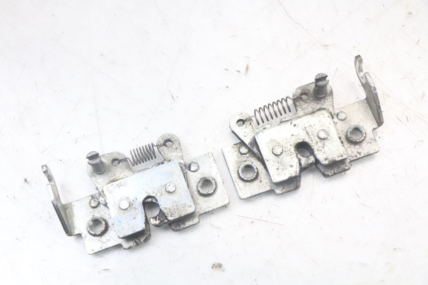 photo de SERRATURA SELLA YAMAHA XMAX X-MAX 125 (2006 - 2009)