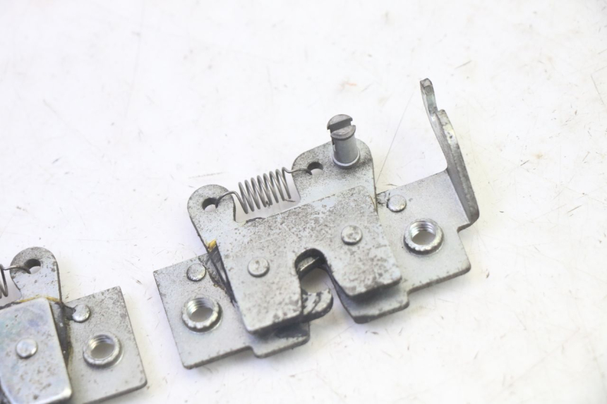 photo de SERRATURA SELLA YAMAHA X-MAX XMAX 250 (2006 - 2009)