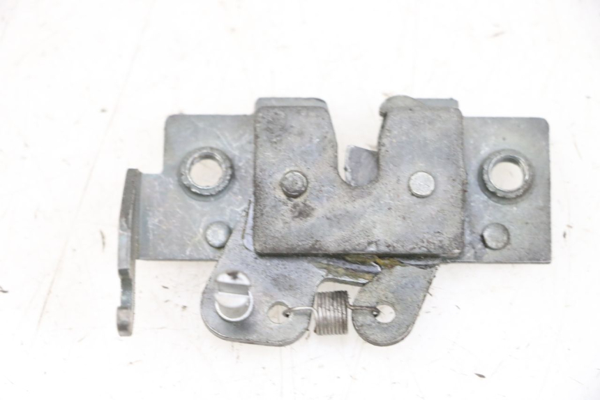 photo de SERRATURA SELLA YAMAHA XMAX X-MAX 125 (2006 - 2009) - Vista principale