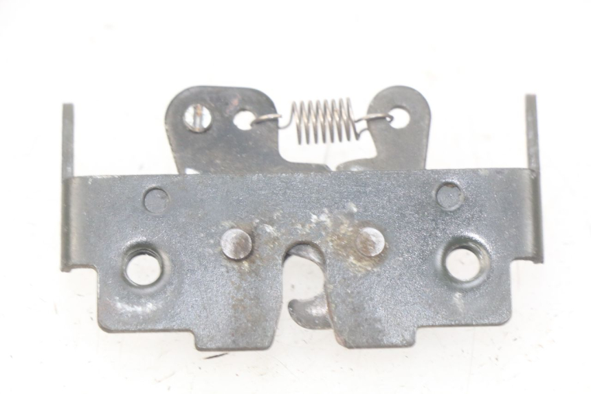 photo de SERRATURA SELLA PIAGGIO X9 EVOLUTION 125 (2003 - 2007)