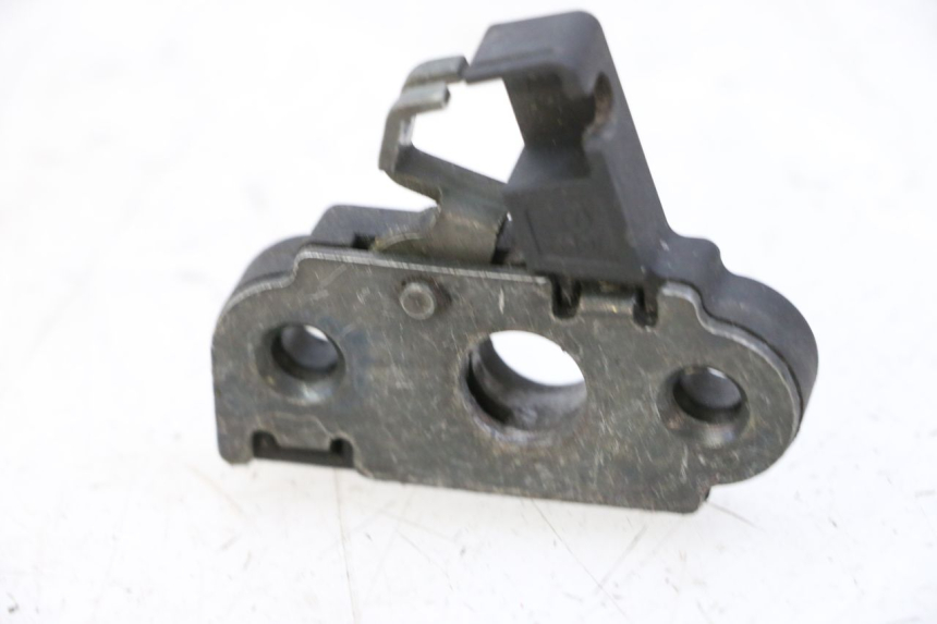 photo de SERRATURA SELLA YAMAHA YP MAJESTY 125 (2002 - 2006)