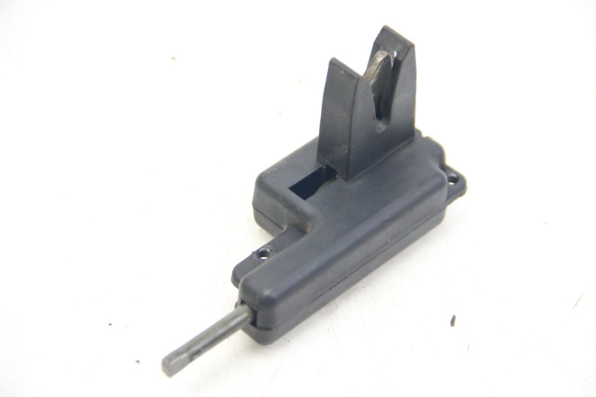 photo de SERRATURA SELLA PIAGGIO ZIP 4T 50 (2018 - 2020)