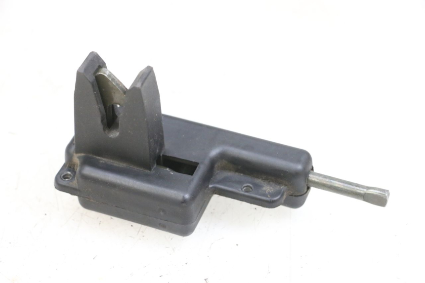 photo de SERRATURA SELLA PIAGGIO ZIP 4T 50 (2018 - 2020) - Altra angolazione