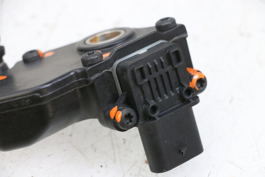 photo de ASSISTENTE CAMBIO MARCIA BMW R GS 1250 (2021 - 2024) - Ricambio usato controllato