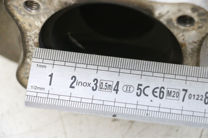 photo de SILENZIATORE SUZUKI GSXR GSX-R 1000 (2003 - 2004) - Stato della superficie e materiale