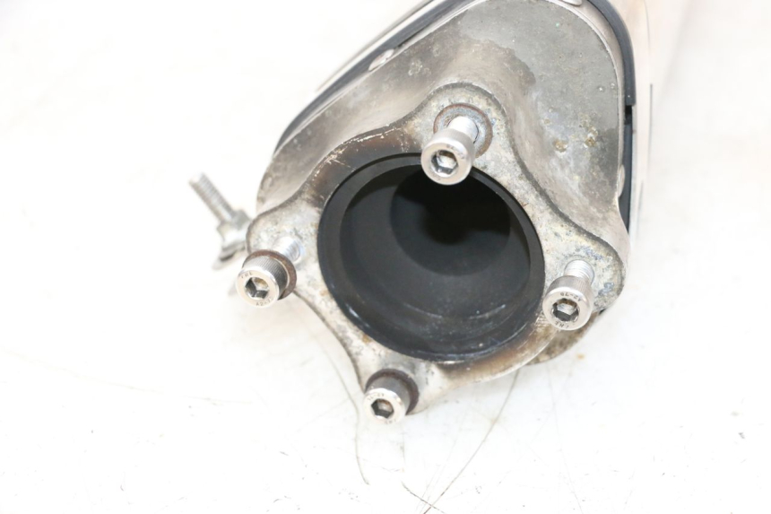 photo de SILENZIATORE SUZUKI GSXR GSX-R 1000 (2003 - 2004) - Marcature e riferimenti originali