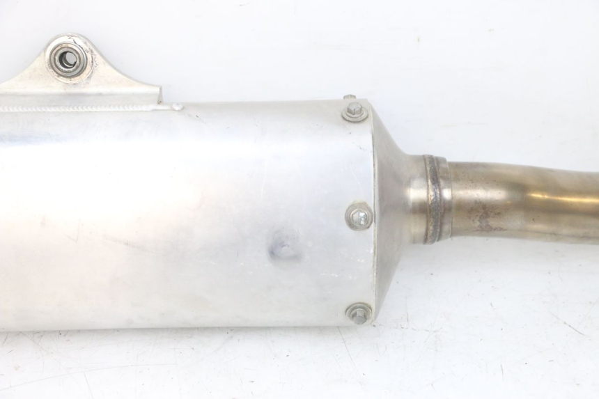 photo de SILENZIATORE KAWASAKI KXF KX-F 250 (2017 - 2019) - Focus sulla struttura