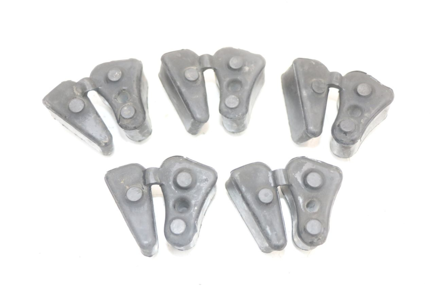 photo de CORONA SILENTBLOCK HONDA CBR F 1000 (1993 - 1996) - Zoom sullo stato d'uso