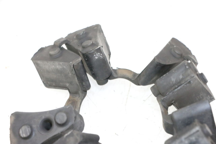 photo de CORONA SILENTBLOCK TRIUMPH SPRINT 900 (1995 - 1998)