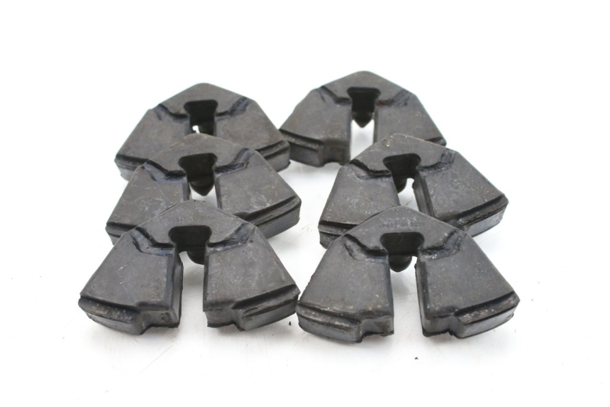 photo de SILENTBLOC CORONA SUZUKI TLS TL S 1000 (1997 - 2001)