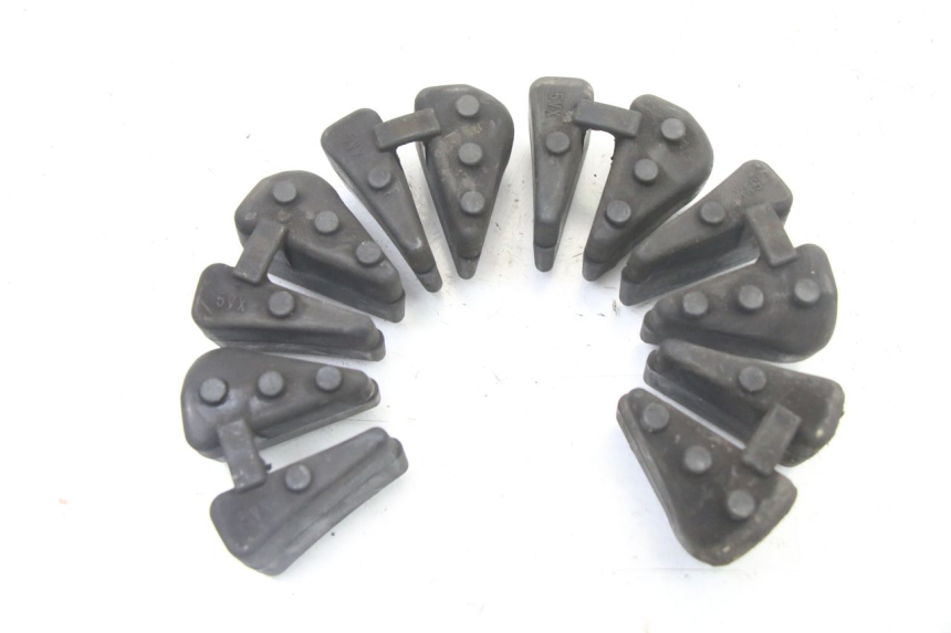 photo de CORONA SILENTBLOCK YAMAHA FZ6 FAZER S2 600 (2007 - 2011)
