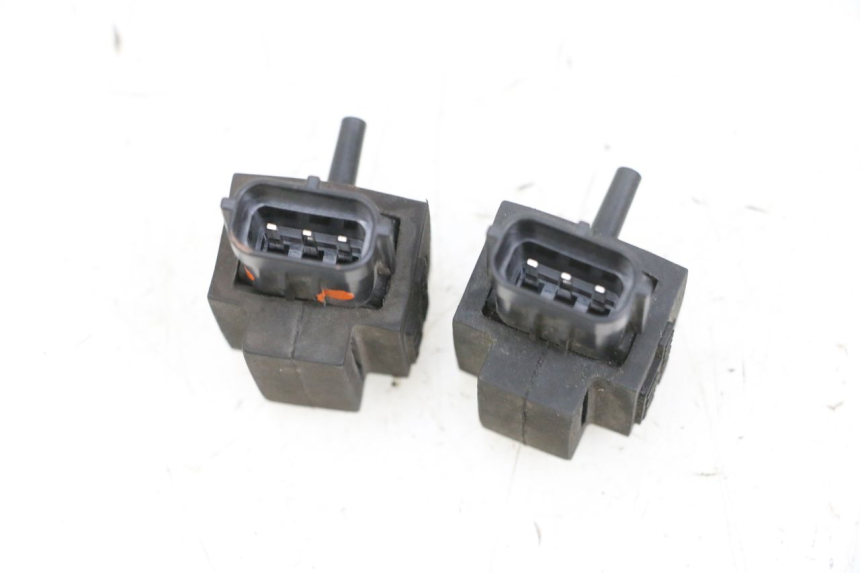 photo de SENSORE PRESSIONE ARIA SUZUKI BURGMAN 650 (2013 - 2020)