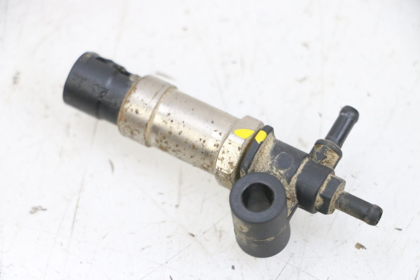 photo de SENSORE PRESSIONE ARIA YAMAHA TZR 50 (2008 - 2016) - Primo piano tecnico