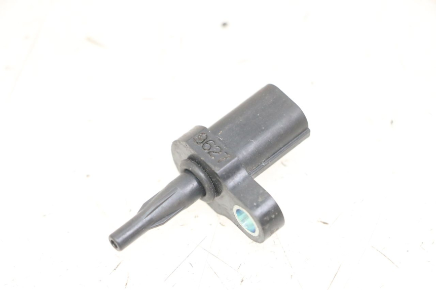photo de SENSORE PRESSIONE ARIA YAMAHA XJ6 ABS 600 (2008 - 2016)