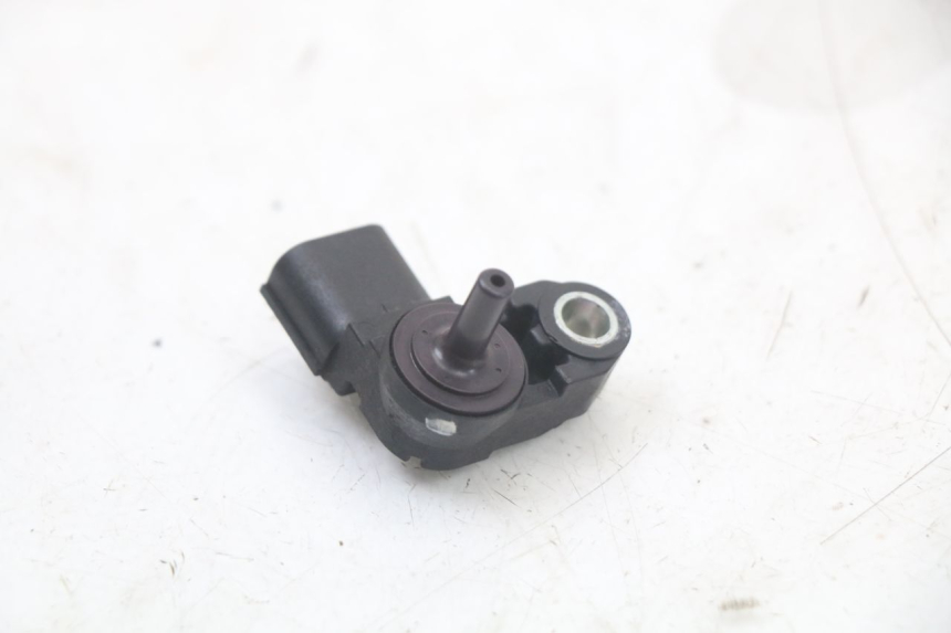 photo de SENSORE PRESSIONE ARIA YAMAHA XJ6 ABS 600 (2008 - 2016)