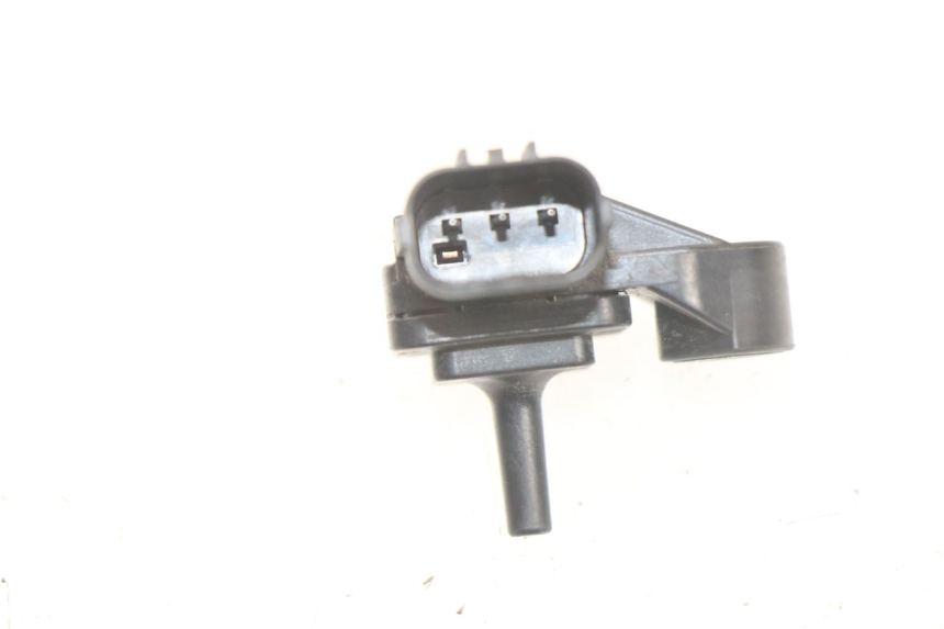 photo de SENSORE PRESSIONE ARIA YAMAHA YP T-MAX TMAX 530 (2017 - 2020)