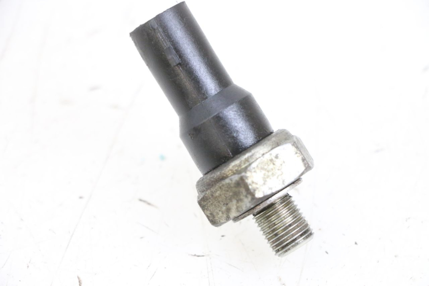 photo de OLIO SENSORE PRESSIONE MV AGUSTA BRUTALE R WALLY 910 (2008 - 2008) - Vista principale