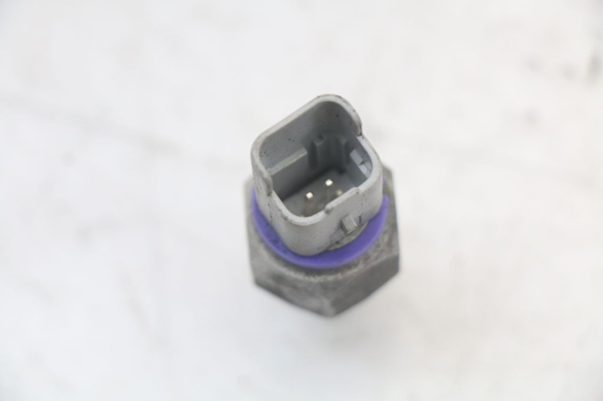 photo de FRENO OLIO SENSORE PRESSIONE PIAGGIO MP3 HPE 350 (2018 - 2020)
