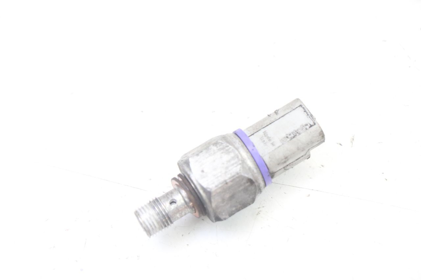 photo de FRENO OLIO SENSORE PRESSIONE PIAGGIO MP3 500 (2011 - 2015)