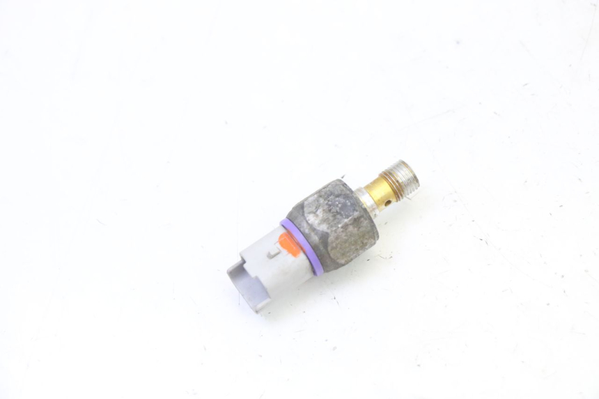 photo de SONDA PRESSIONE OLIO FRENO PIAGGIO MP3 RL 250 (2007 - 2010)