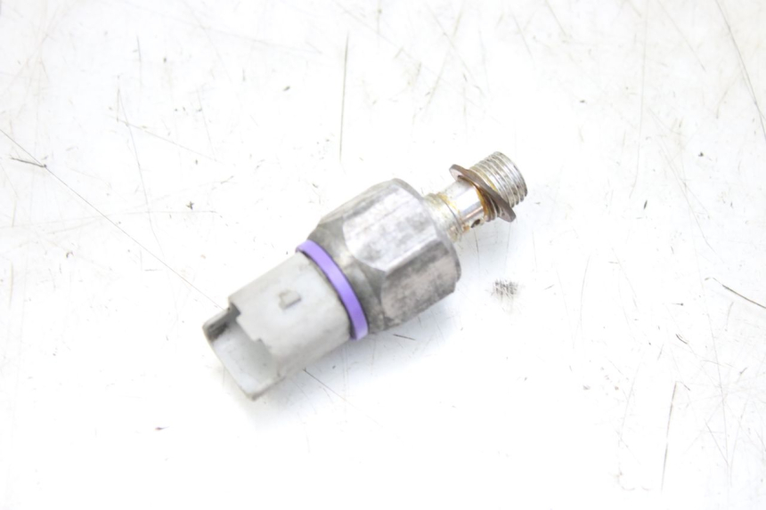 photo de SONDA PRESSIONE OLIO FRENO PIAGGIO MP3 RL 250 (2007 - 2010)