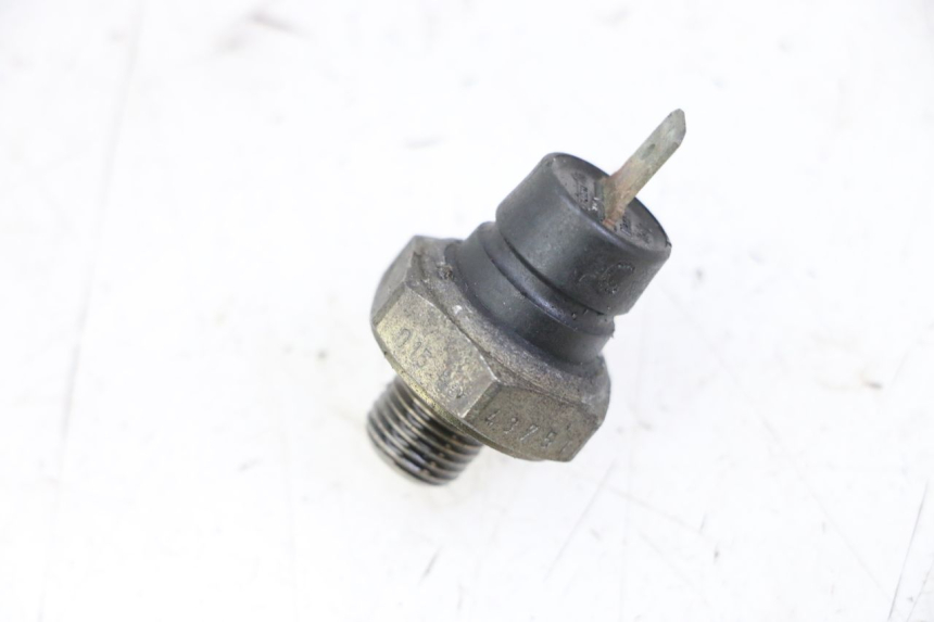 photo de OLIO SENSORE PRESSIONE PEUGEOT SATELIS 125 (2013 - 2018)