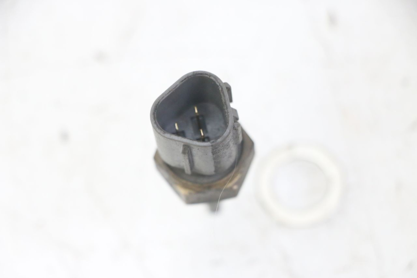 photo de SENSORE TEMPERATURA ACQUA HONDA FORZA ABS 300 (2013 - 2019)