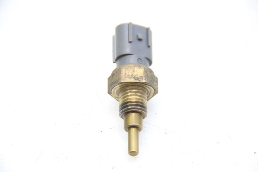 photo de SONDA TEMPERATURA D'ACQUA HONDA FORZA 125 (2015 - 2016) - Altra angolazione