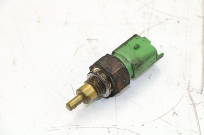 photo de SONDA TEMPERATURA D'ACQUA PIAGGIO MP3 LT 400 (2007 - 2012)