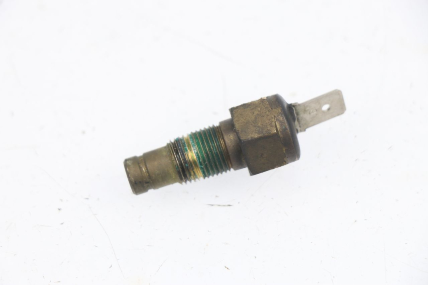photo de SONDA TEMPERATURA D'ACQUA SUZUKI SV S 650 (1999 - 2002) - Dettaglio del componente