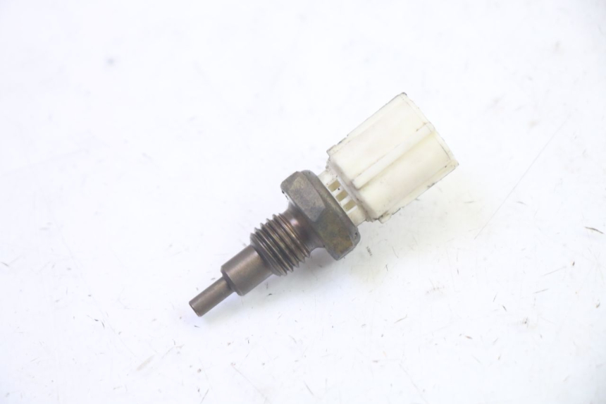 photo de SONDA TEMPERATURA D'ACQUA YAMAHA X-MAX XMAX 125 (2010 - 2014) - Dettaglio del componente