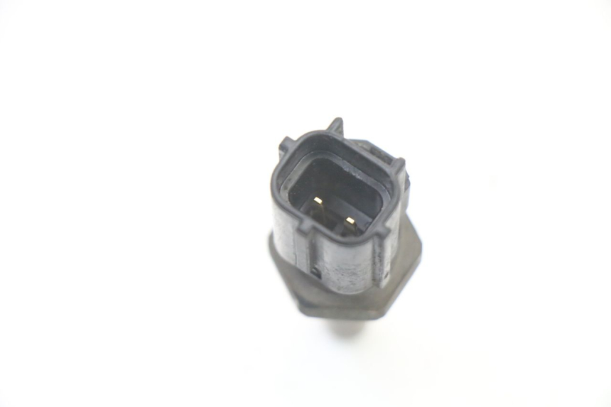 photo de SENSORE TEMPERATURA ACQUA YAMAHA FZ6 FAZER S2 600 (2007 - 2011)