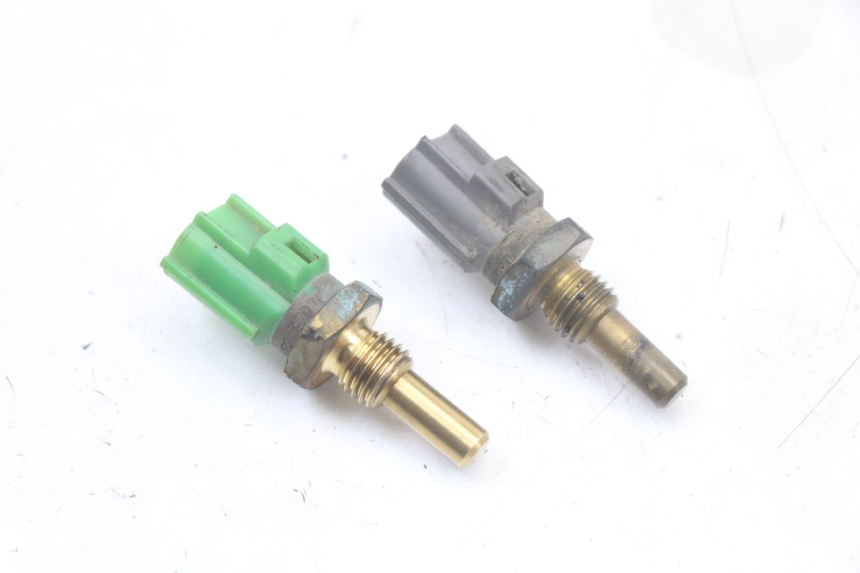 photo de SONDA TEMPERATURA D'ACQUA YAMAHA TDM ABS 900 (2002 - 2014)