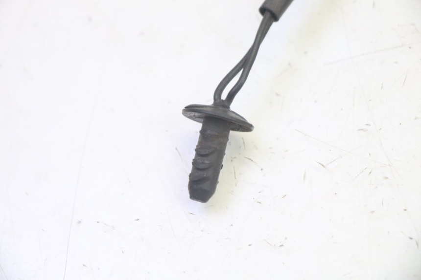 photo de SENSORE TEMPERATURA ESTERNA PIAGGIO MP3 125 (2006 - 2014) - Dettaglio del componente