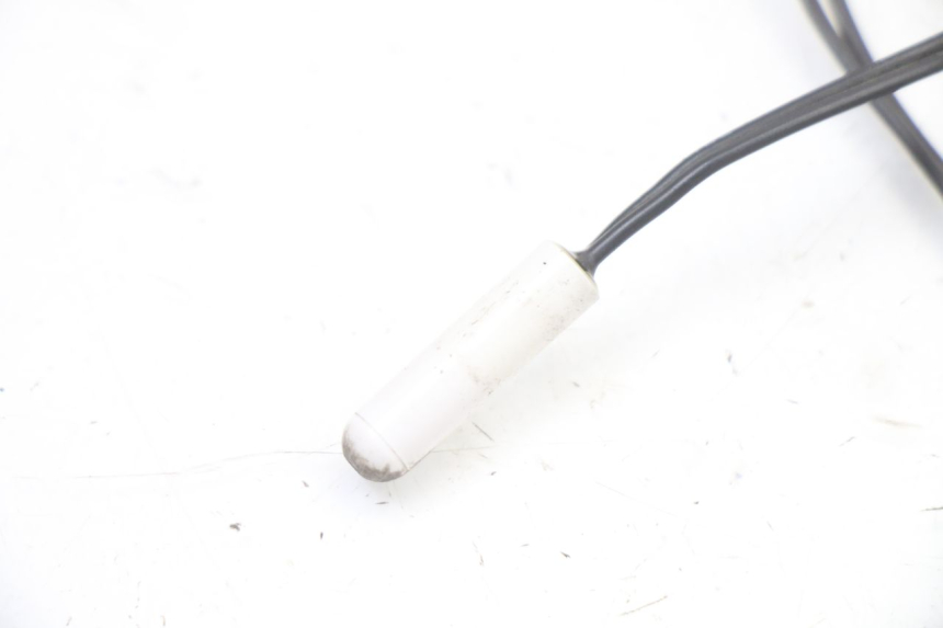 photo de SENSORE TEMPERATURA ESTERNA PEUGEOT SATELIS 125 (2013 - 2018)