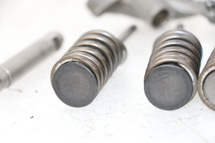 photo de VALVOLA ASPIRAZIONE SUZUKI BURGMAN 125 (2007 - 2014)