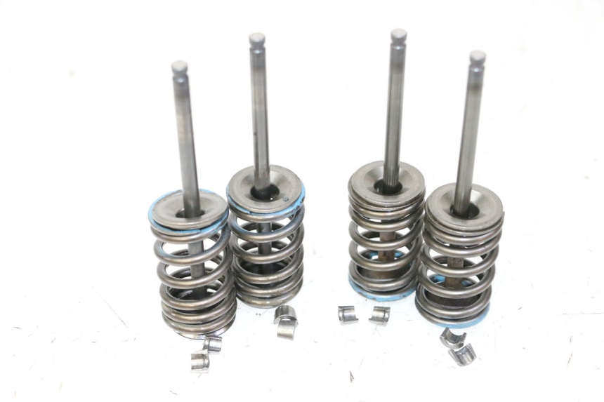 photo de VALVOLA ASPIRAZIONE SUZUKI BURGMAN 125 (2007 - 2014)