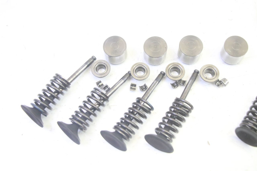 photo de VALVOLA ASPIRAZIONE YAMAHA TDM ABS 900 (2002 - 2014) - Dettaglio del componente