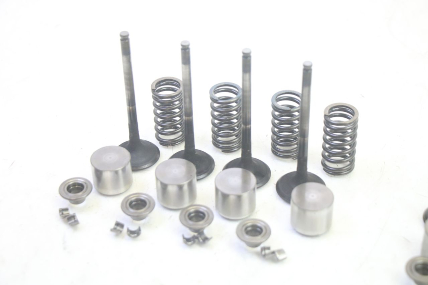 photo de VALVOLA ASPIRAZIONE YAMAHA TDM ABS 900 (2002 - 2014) - Stato della superficie e materiale