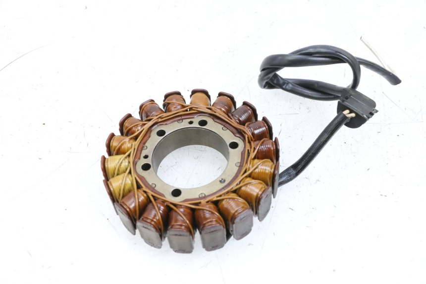 photo de STATOR YAMAHA FJR ABS 1300 (2006 - 2012) - Primo piano tecnico