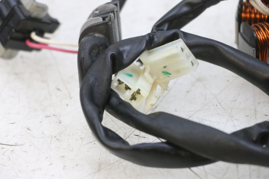 photo de STATORE YAMAHA TRICITY 300 (2020 - 2024) - Altra angolazione