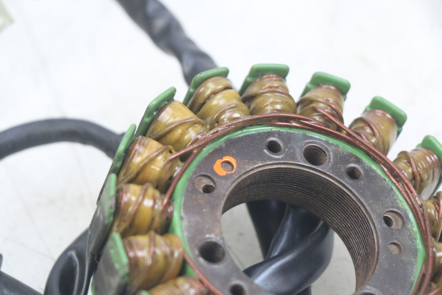 photo de STATOR YAMAHA FZS FAZER 600 (1998 - 2001)