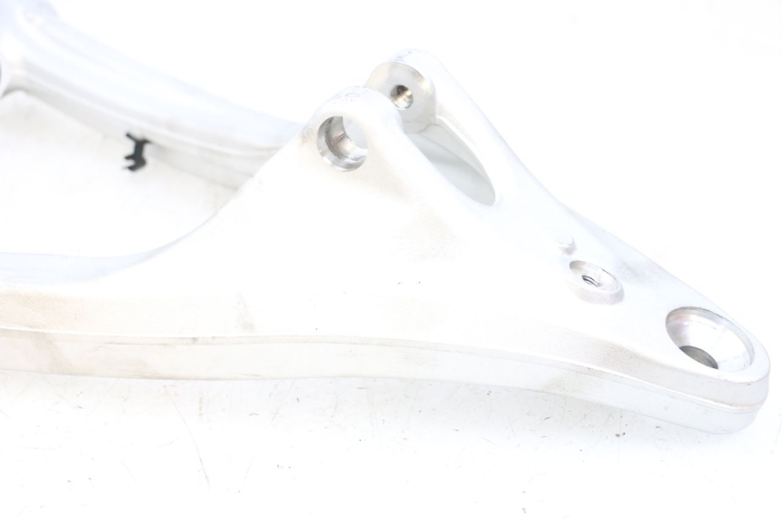 photo de AMMORTIZZATORE STAFFA BMW R GS 1250 (2021 - 2024) - Caratteristiche distintive