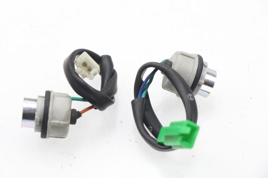 photo de SUPPORTO LAMPADINA PEUGEOT KISBEE 2T 50 (2010 - 2017)