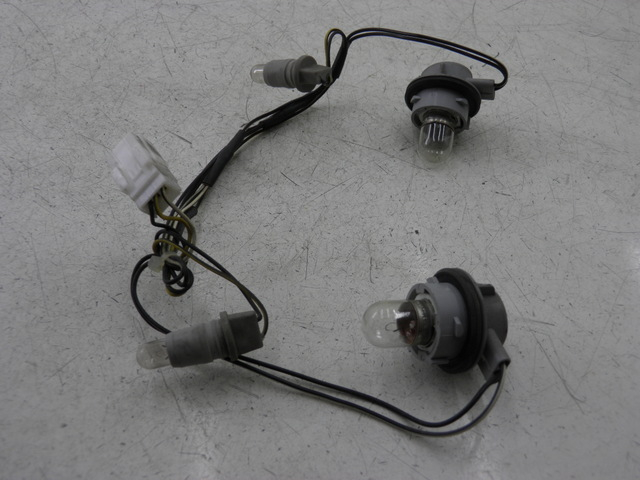 photo de SUPPORTO LAMPADINA PIAGGIO X8 125 (2004 - 2007)