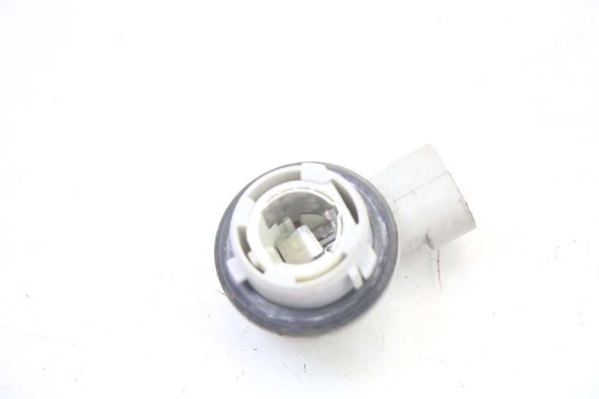 photo de SUPPORTO LAMPADINA YAMAHA X-MAX XMAX 125 (2010 - 2014)