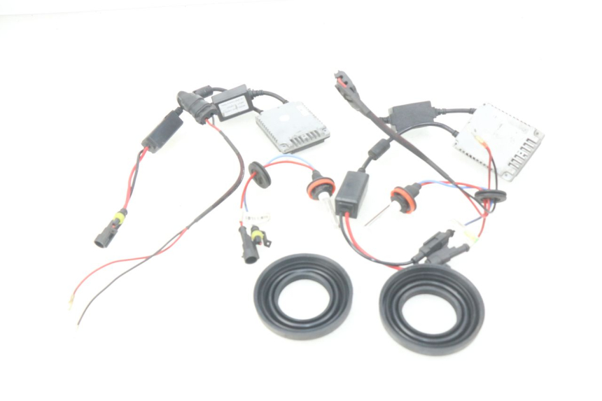 photo de SUPPORTO LAMPADINA YAMAHA XP T-MAX TMAX ABS 530 (2012 - 2015)