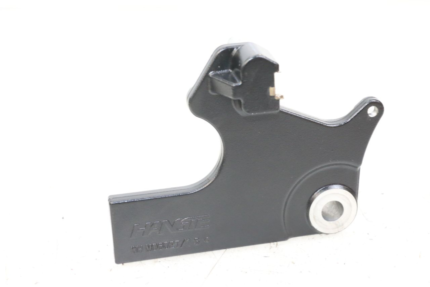 photo de SUPPORTO PINZA POSTERIORE ARCHIVE CAFE RACER 4T 50 (2019 - 2024)