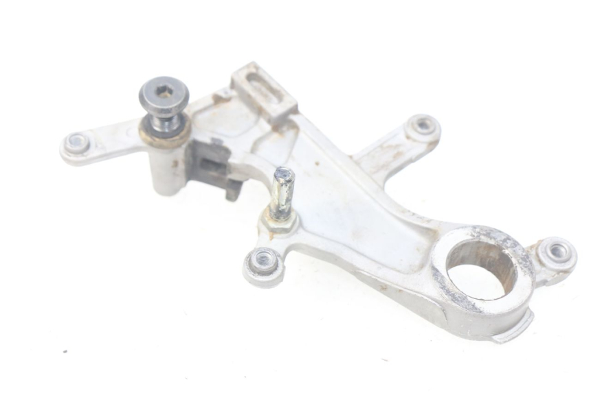 photo de SUPPORTO PINZA FRENO POSTERIORE HONDA CRF 250 (2010 - 2013)