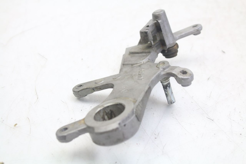photo de SUPPORTO PINZA FRENO POSTERIORE HONDA CRF 250 (2010 - 2013)
